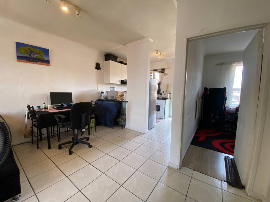 2 Bedroom Property for Sale in Bridgetown Western Cape